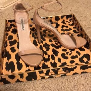 Steve Madden Soph Patent leather Stiletto heel